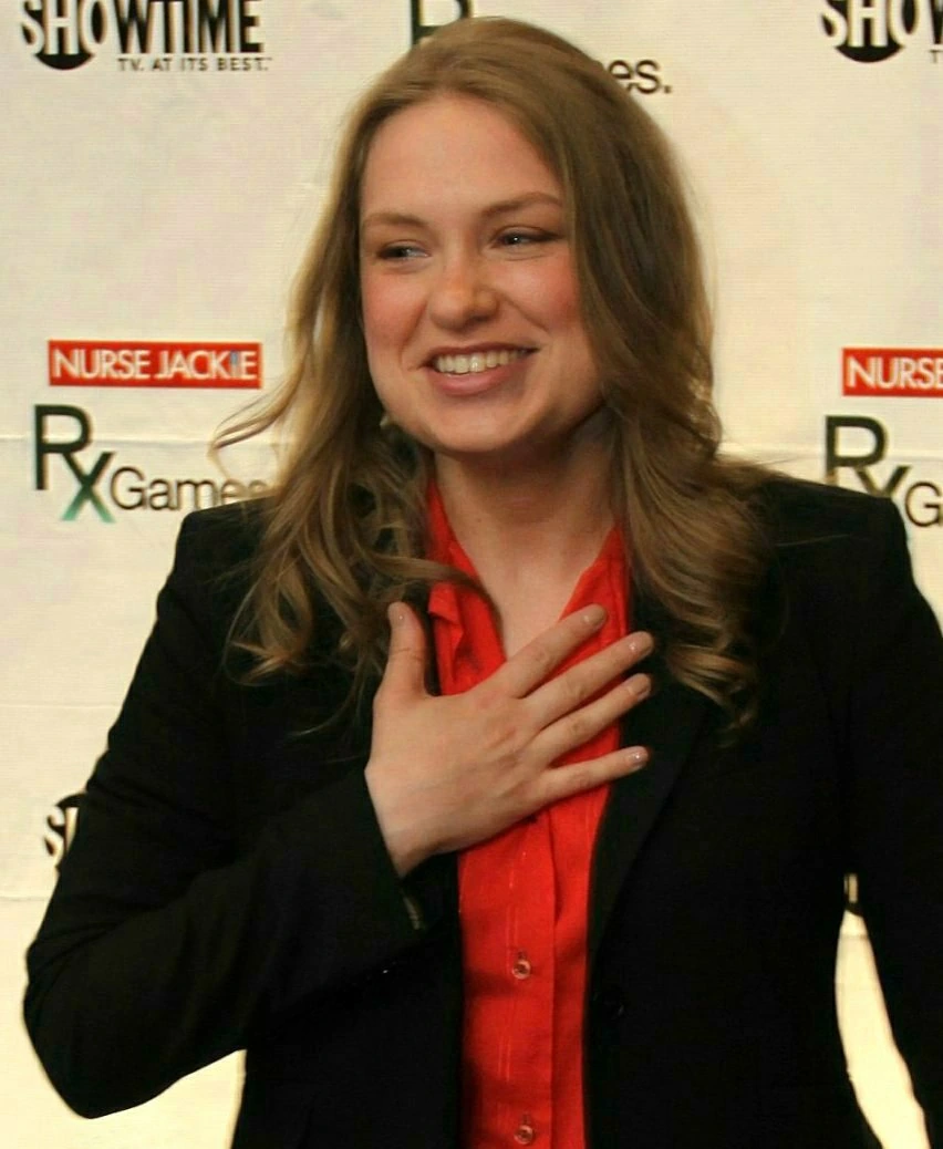 Merritt Wever Net Worth 2026: Estimate, Income Sources